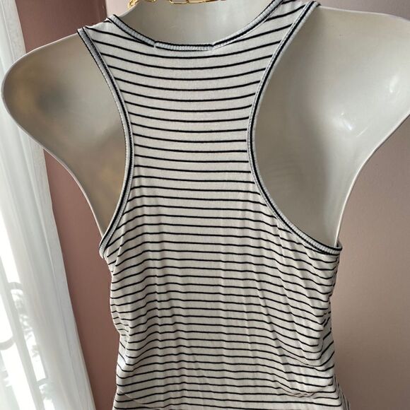 2/$39 Caution to the Wind High Racer Striped Tank Sz L - Picture 5 of 9